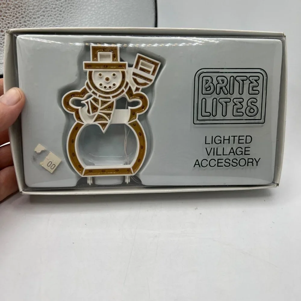 Lighted Village Accessory Snowman Brite Lites 52370 Dept 56